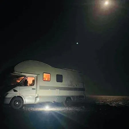 Mercedes-benz Ahorn Camper Campingplads Costa Calma