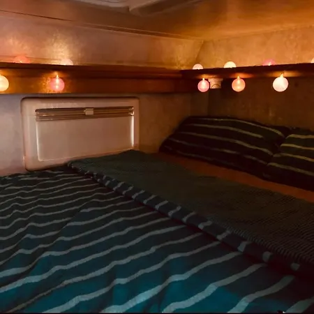 Кемпинг Mercedes-benz Ahorn Camper Коста Калма